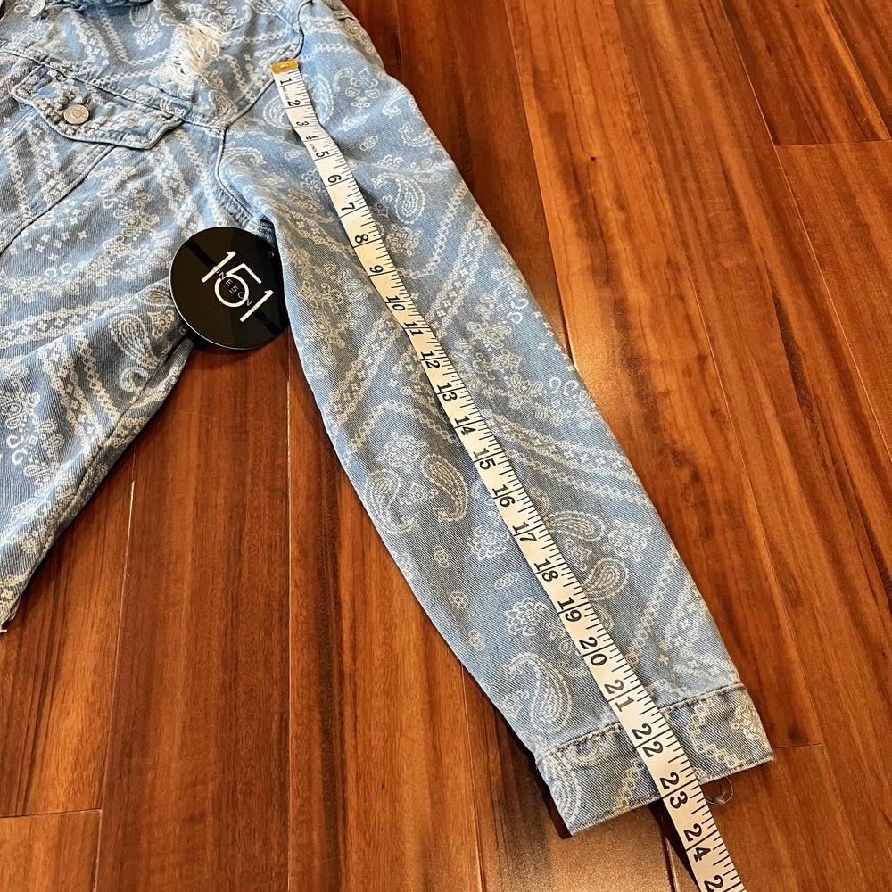 New One5One Blue Jacket Denim Paisley Heavily Distressed Ripped FrayedJean Sz 2X - Picture 9 of 9